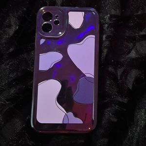 This is an iPhone 11 phone case